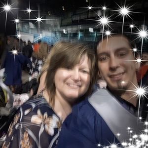 Meet your Posher, Suzanne